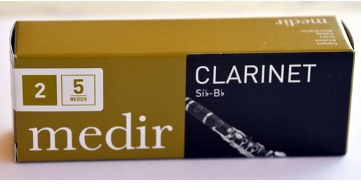 5 Bb Clarinet reeds.